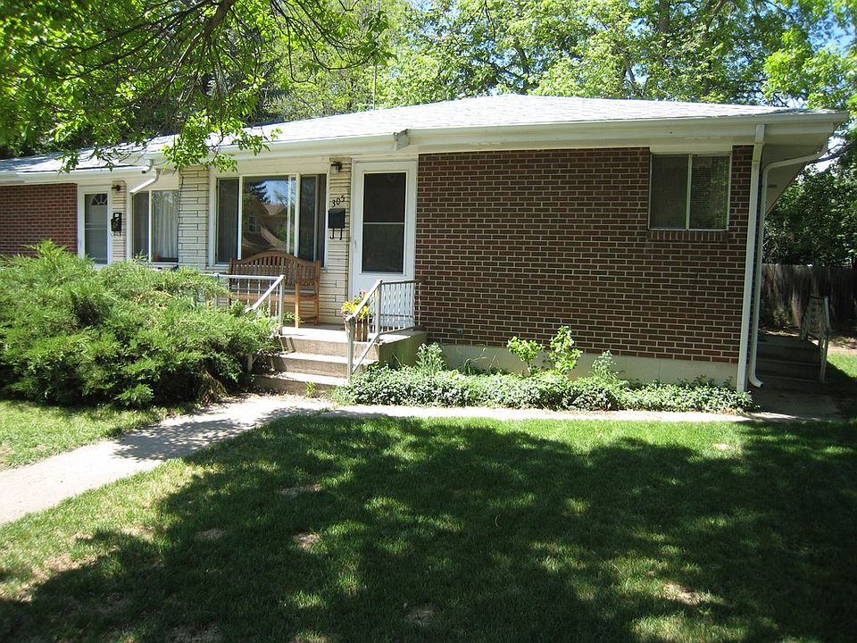 Mid-century curb appeal