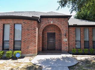 2303 Encreek Rd, Houston, TX 77068