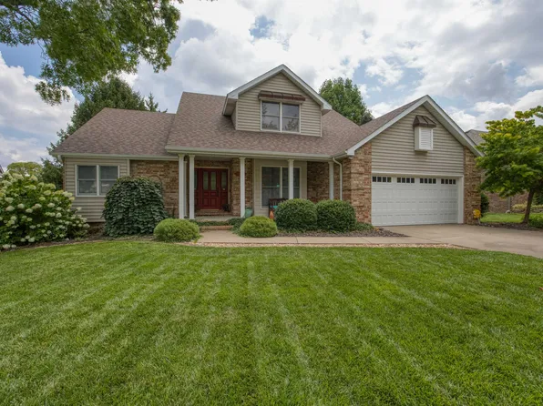 1226 S Raintree Place, Springfield, MO 65809