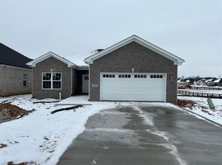 839 Poplar Log Dr, Bowling Green, KY 42101