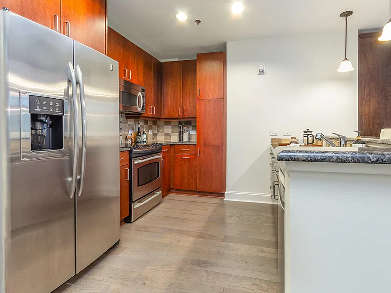 616 N Boylan Ave #520 — Photo 4