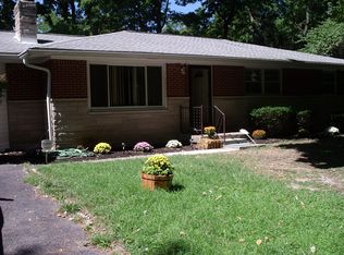 6696 Knollton Rd, Indianapolis, IN