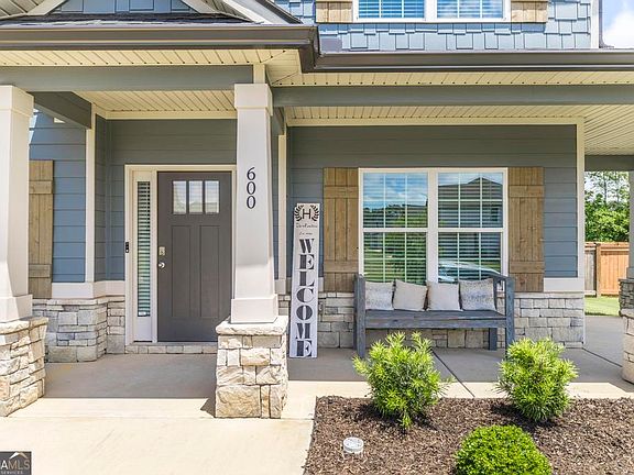 4th image of 600 Bella Notte Cir