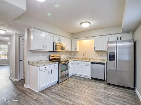 245 Louise Way APT 19, Mount Washington, KY 40047