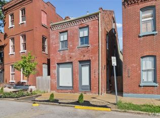 1916 S 12th St, Saint Louis, MO 63104