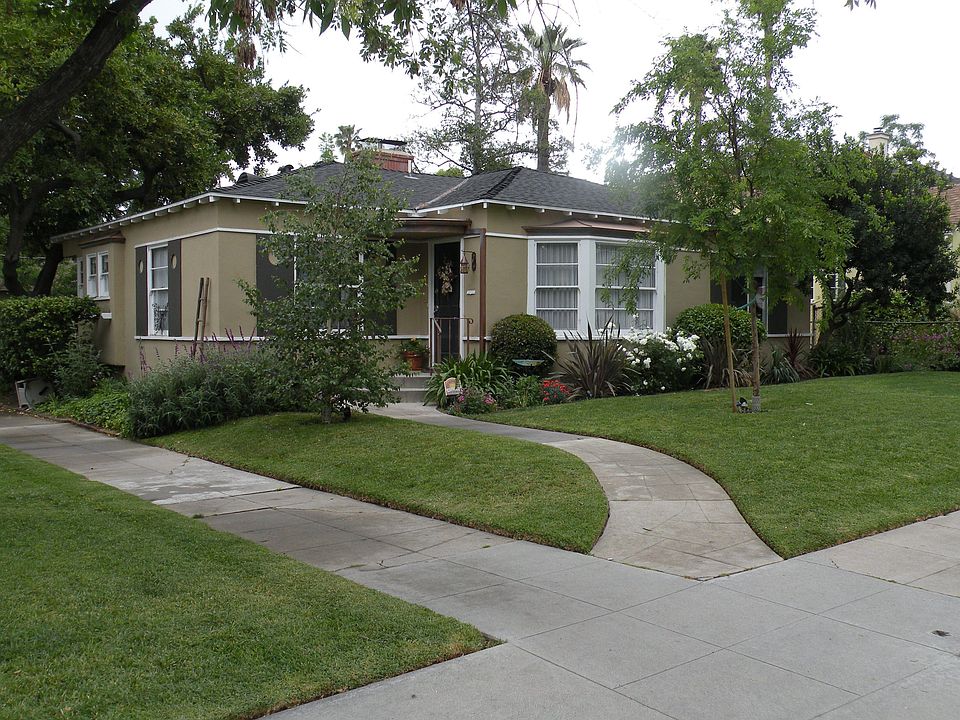 1st image of 4258 Saint Clair Ave