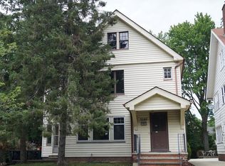 3287 Bradford Rd, Cleveland Heights, OH