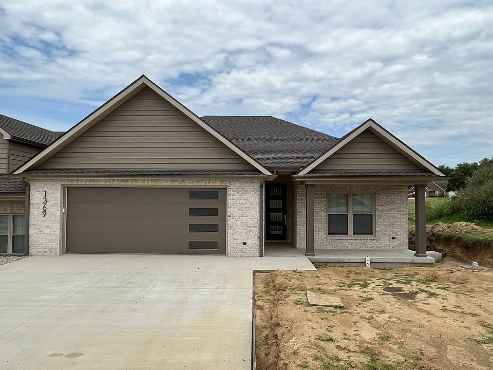 1st image of 1337 Indian Pkwy #1