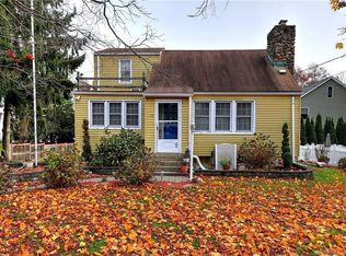 396 Edison Rd, Trumbull, CT 06611