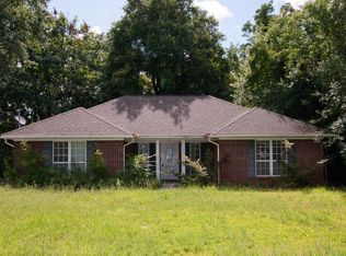 4406 Gene St, Moss Point, MS 39563