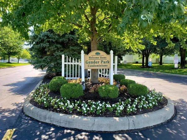 6688 Axtel Dr, Canal Winchester, OH 43110
