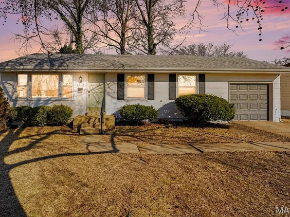 1443 Attica Dr, Saint Louis, MO 63137