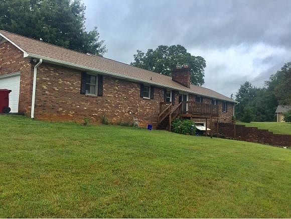 2nd image of 102 Silver Maple Dr