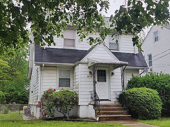 3rd image of 873 Ester Ave