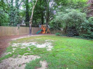 2426 Ridgewood Rd NW, Atlanta, GA 30318