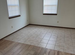 (Undisclosed Address), Rogers, AR 72756