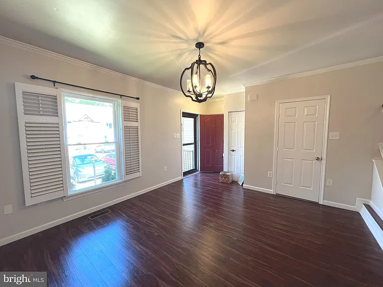 12102 Presidio Way — Photo 3
