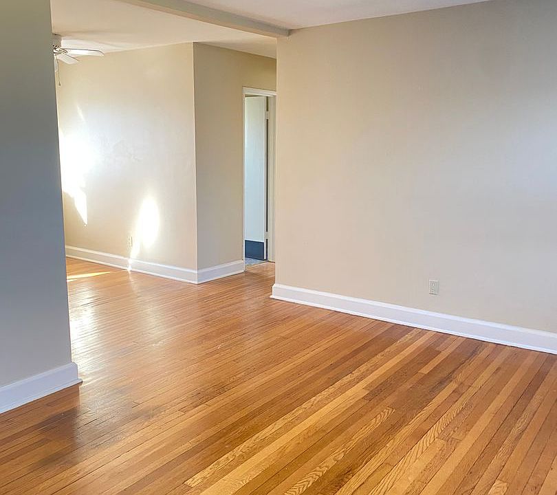 1st image of 55 Grove St #14