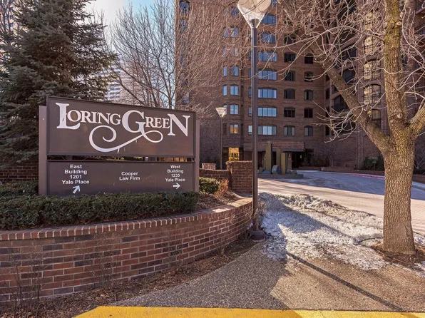 1201 Yale Pl APT 1007, Minneapolis, MN 55403