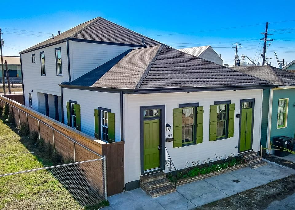 1st image of 3252 Saint Thomas St