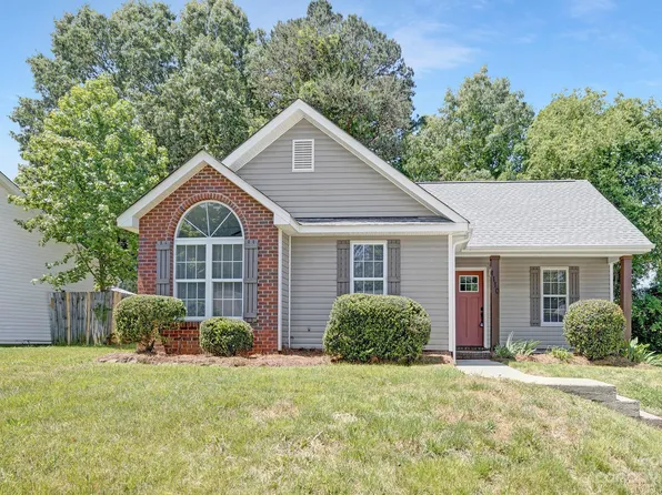 1110 Summit Hills Dr, Charlotte, NC 28214