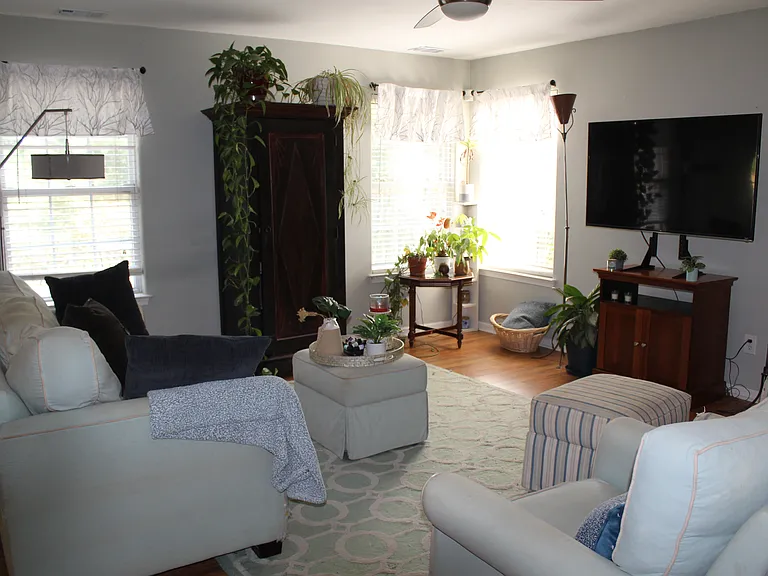1740 Bernstein Dr — Photo 5