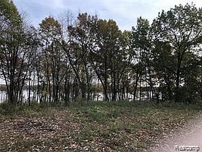 1st image of 11699 Big Lake Rd