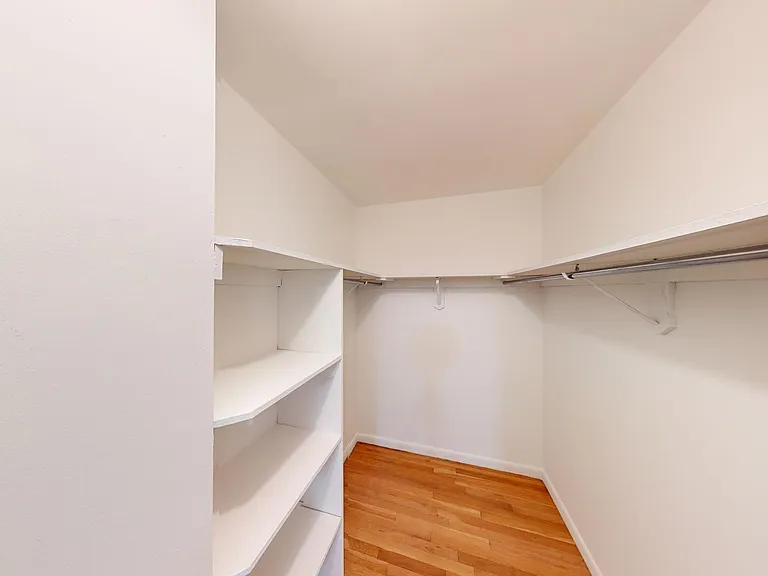121 Reade St #5L — Photo 10