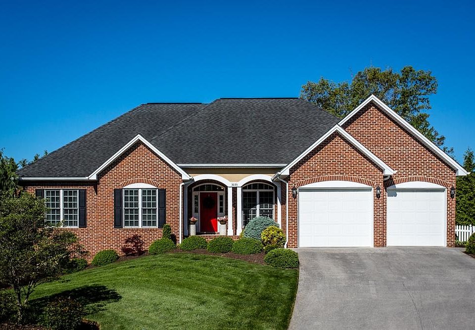 1st image of 3035 Baybrook Dr