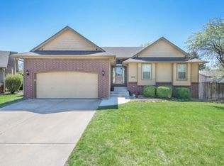 10410 W Taft Ct, Wichita, KS 67209