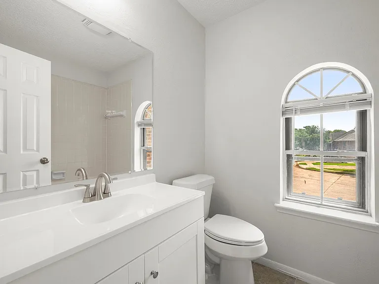 16518 Elmwood Point Ln — Photo 24