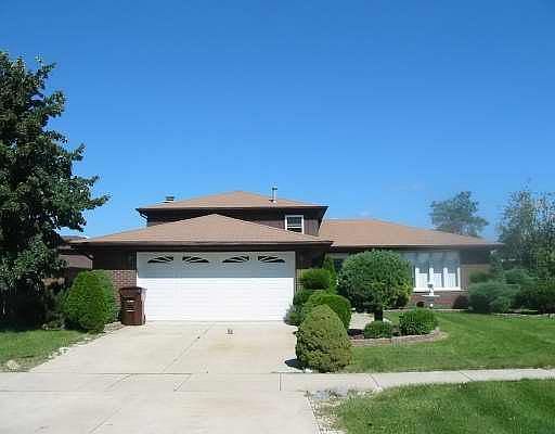 1st image of 8528 W 167th St