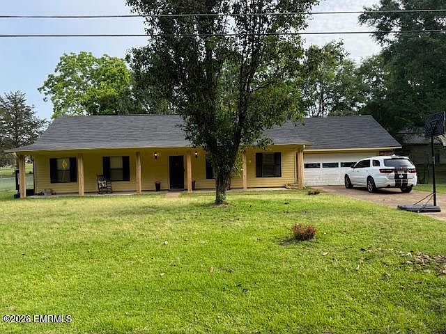1st image of 10152 Woods Rd