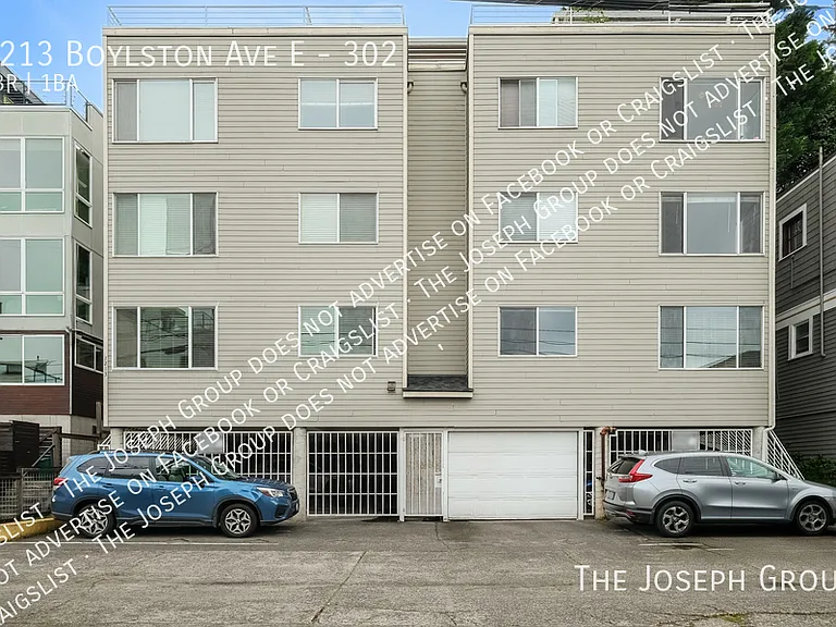 2213 Boylston Ave E #302 — Photo 1