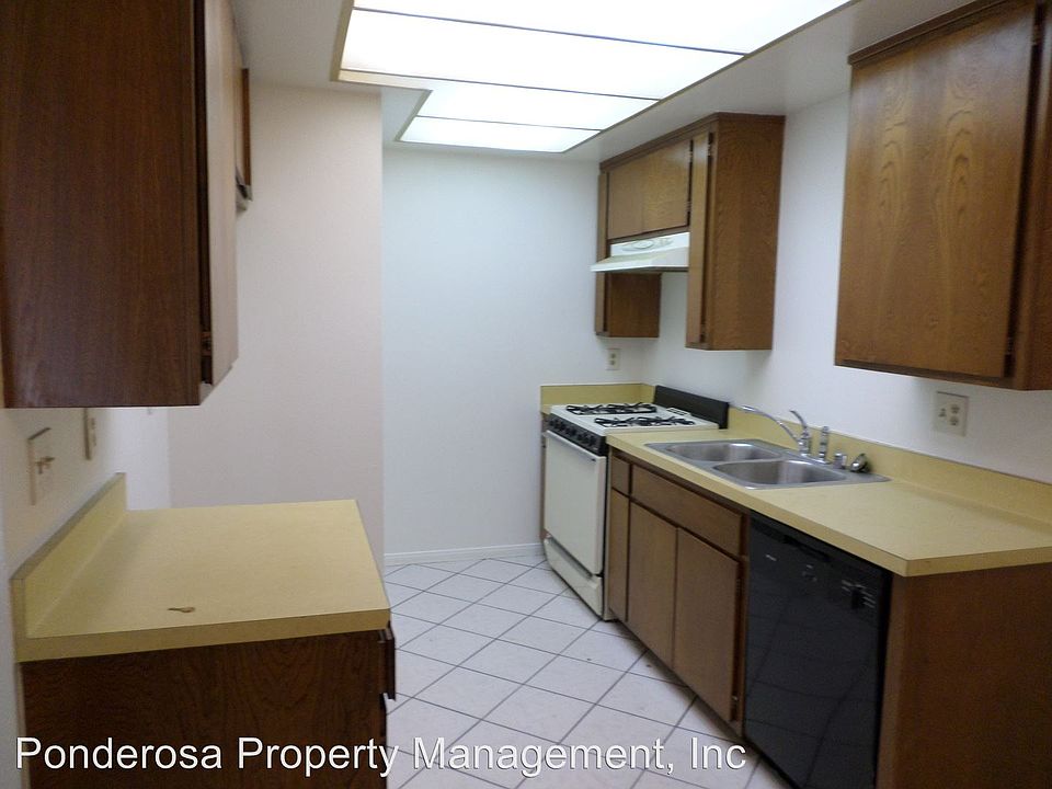 2nd image of 1400 W Warner Ave APT 67