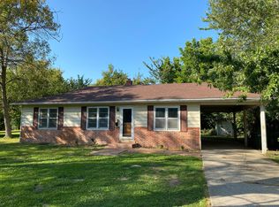 833 E 8th St, Fulton, MO 65251
