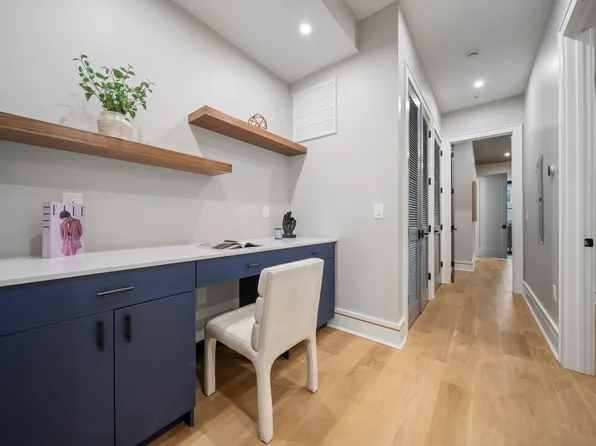 619 Palisade Avenue image 12 of 39