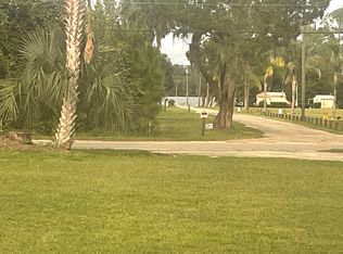 1900 Hontoon Rd, Deland, FL 32720