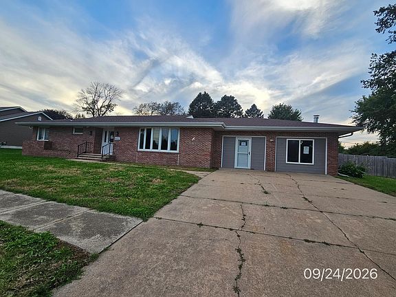 3rd image of 602 West St