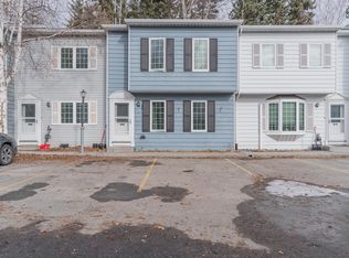1068 Evergreen St, Fairbanks, AK 99709