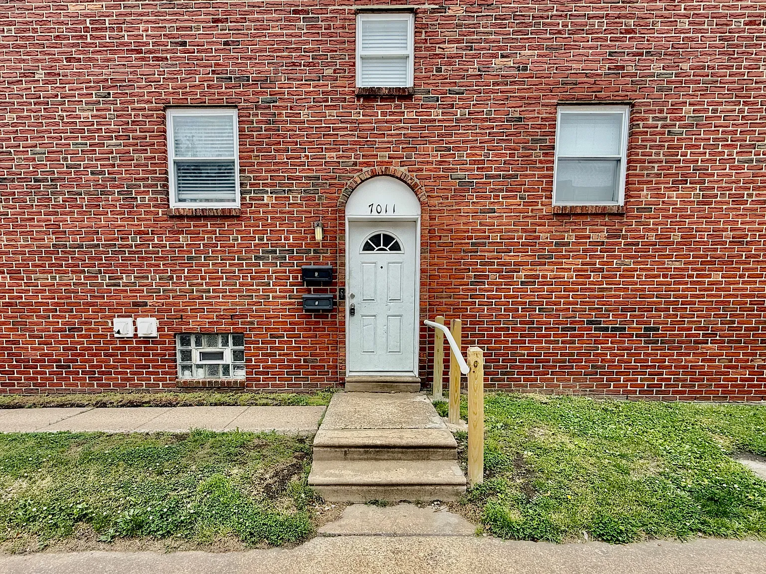 7011 Lindbergh Boulevard - 2nd FL — Photo 2
