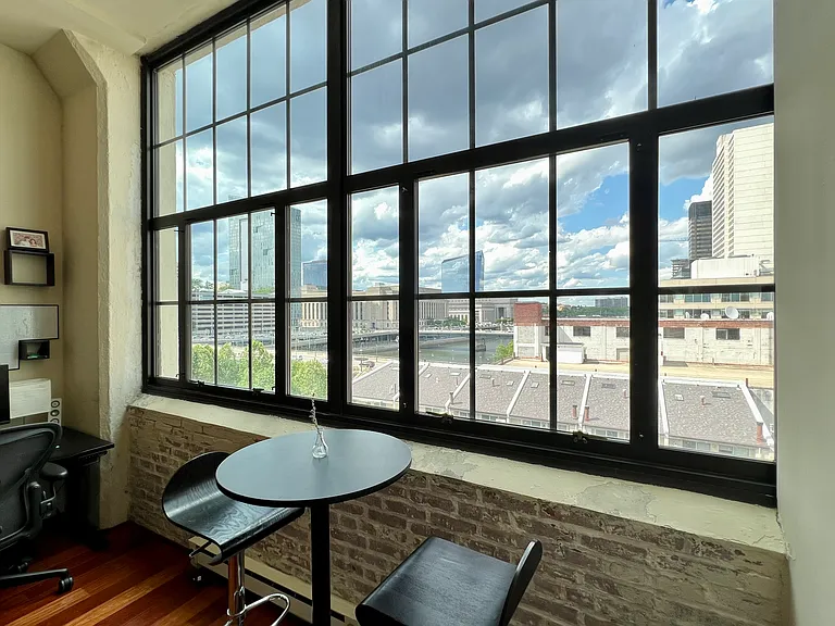 2429 Locust St #616 — Photo 5