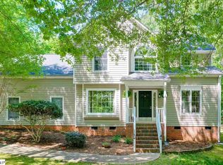4 Taunton Ct, Simpsonville, SC 29680