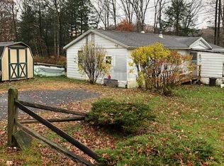 4 Rush Ln, Mc Clure, PA 17841