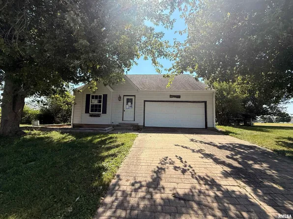 612 Snead Rd, Niantic, IL 62551