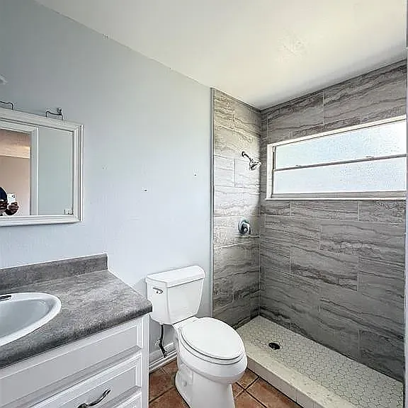 9923 Castleton St — Photo 1