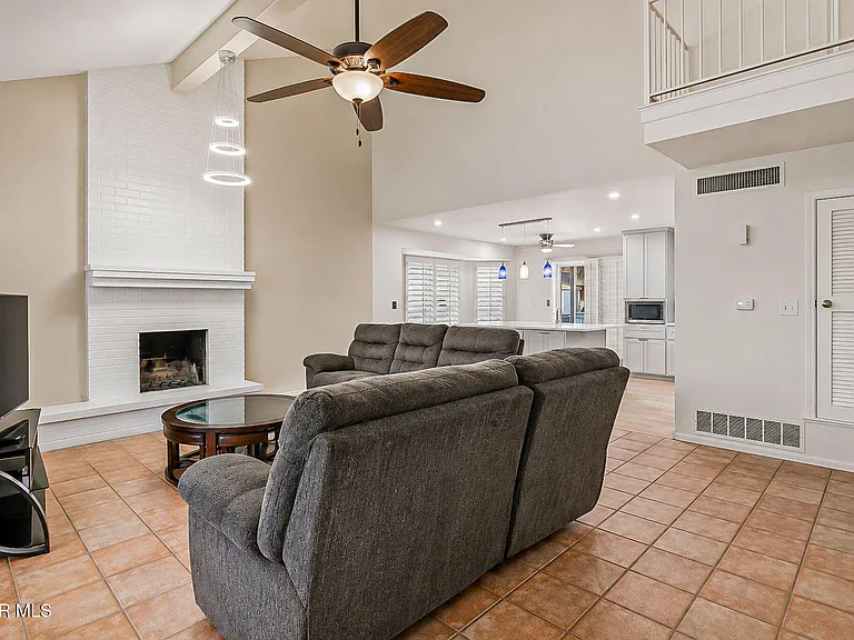 4504 Maj Sprague Ave — Photo 5