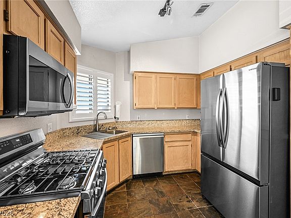 2nd image of 301 Lander Dr