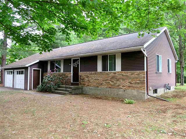 1st image of 12 Evergreen Dr