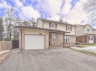 11 Shelley Ln, Barrie, ON L4N 4W4